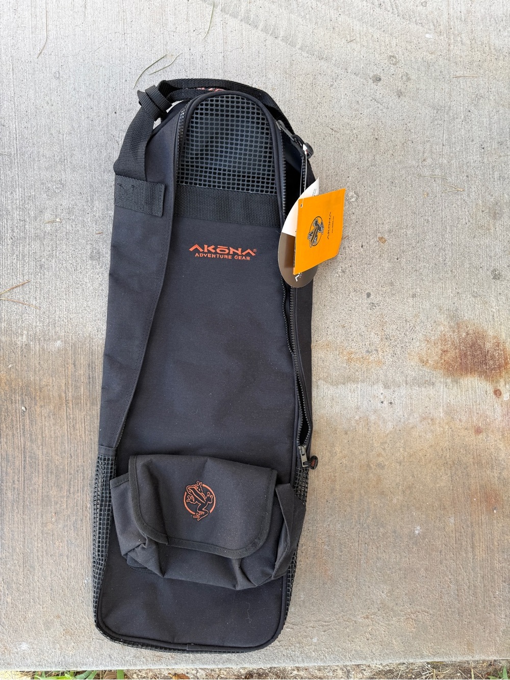 AKONA Adventure Gear Scuba Fin Bag Dive Gear Bag NWT Black Travel Carry Case